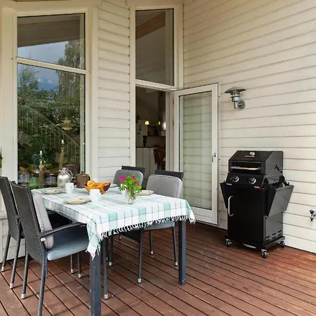 3 Bedroom Amazing In Эбельтофт